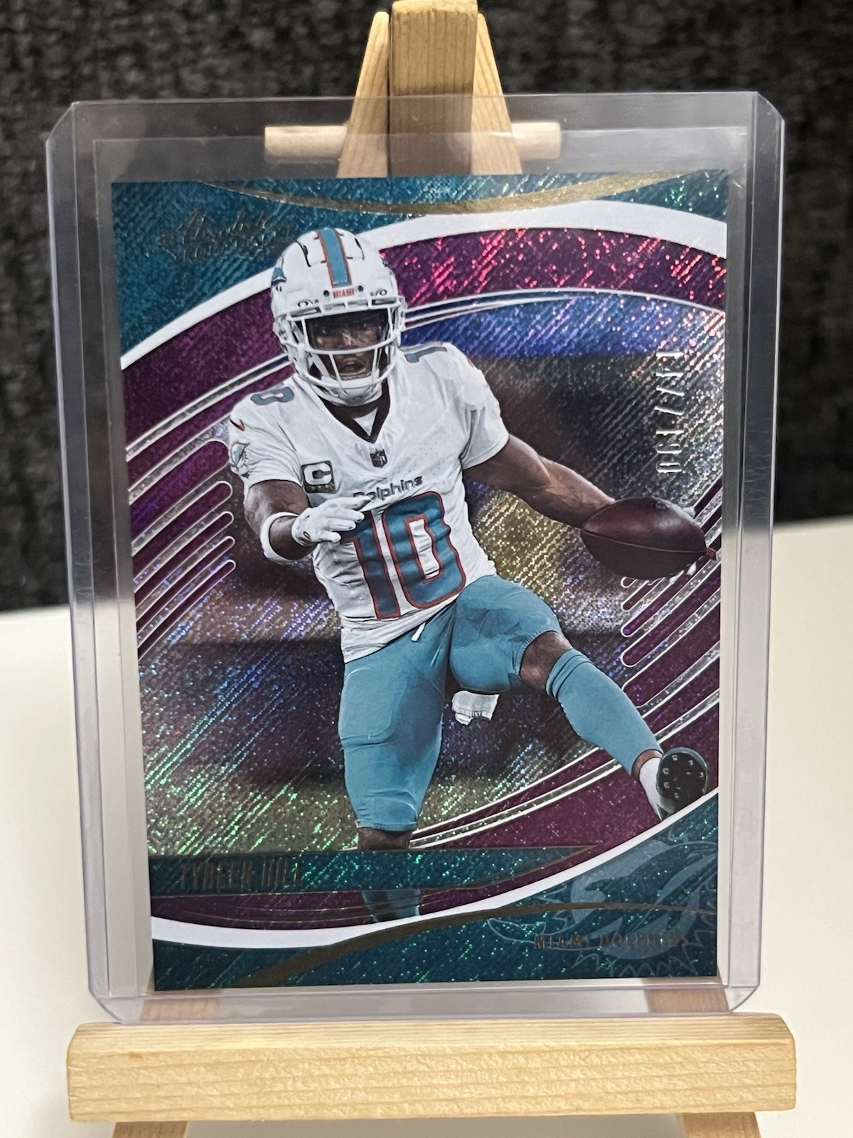 2025 Panini Absolute - Tyreek Hill #9 Purple Rain /190
