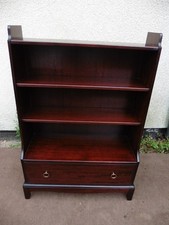 STAG MINSTREL MAHOGANY WATERFALL BOOKCASE, SHELVES & DRAWER, CLEAN TIDY ITEM.