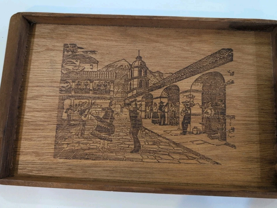 Bandeja de secuoyas de California vintage con escena de pirografía 10" x 5,75"  Foto 2 de 4