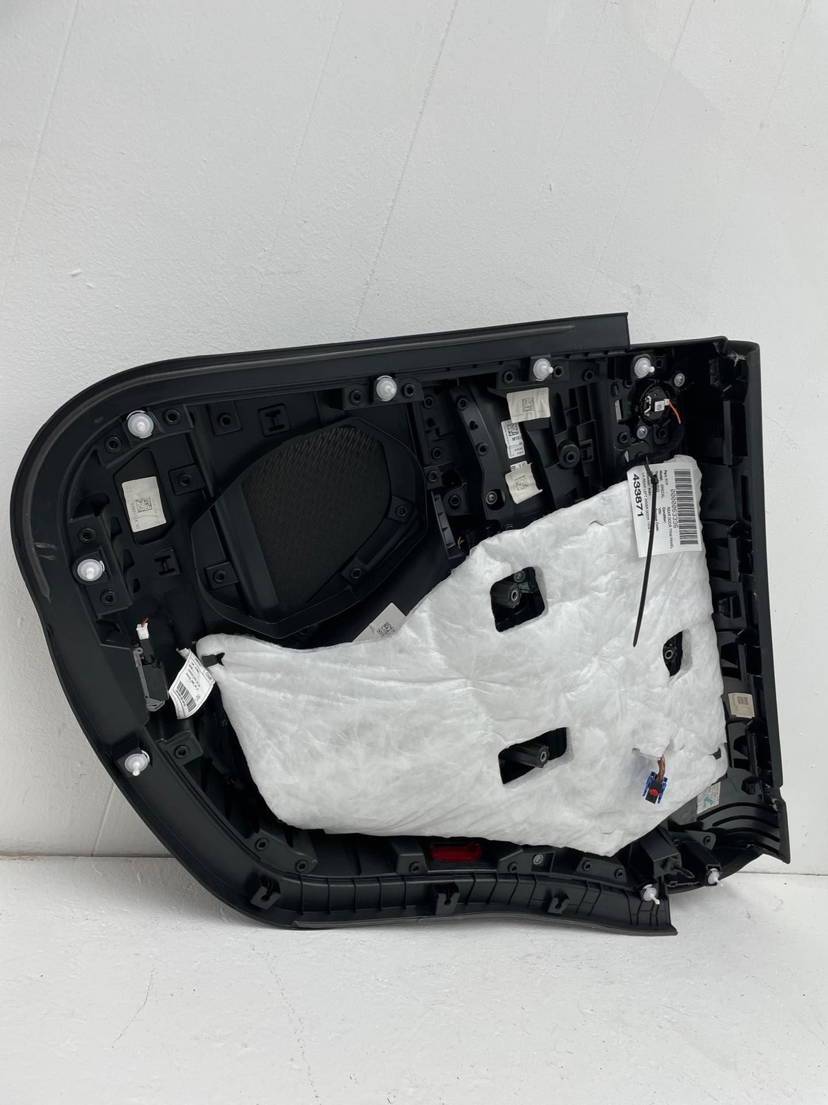 2023-2026 MASERATI GRECALE GT M182 OEM REAR LEFT INNER DOOR TRIM PANEL COVER