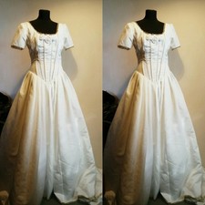 Victoria Wedding Dresses 3D Flowers Vintage 1980s Satin A Line Bridal Gowns