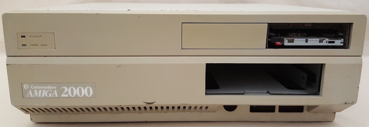Amiga 2000 Desktop Computer Case, PS,FD, MB Only - 2000HD Amiga 2000 Desktop Computer Case, PS,FD, MB Only - 2000HD