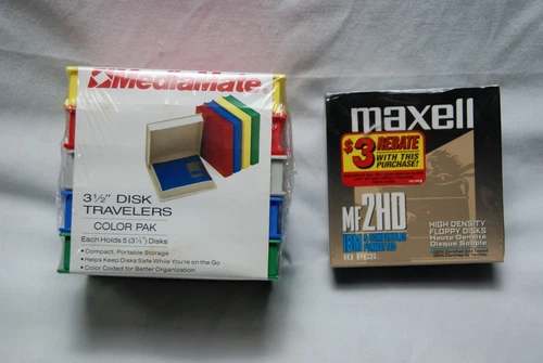maxell mf2hd 10 floppy disks 3.5 w/ mediamate disk travelers color pack of 5