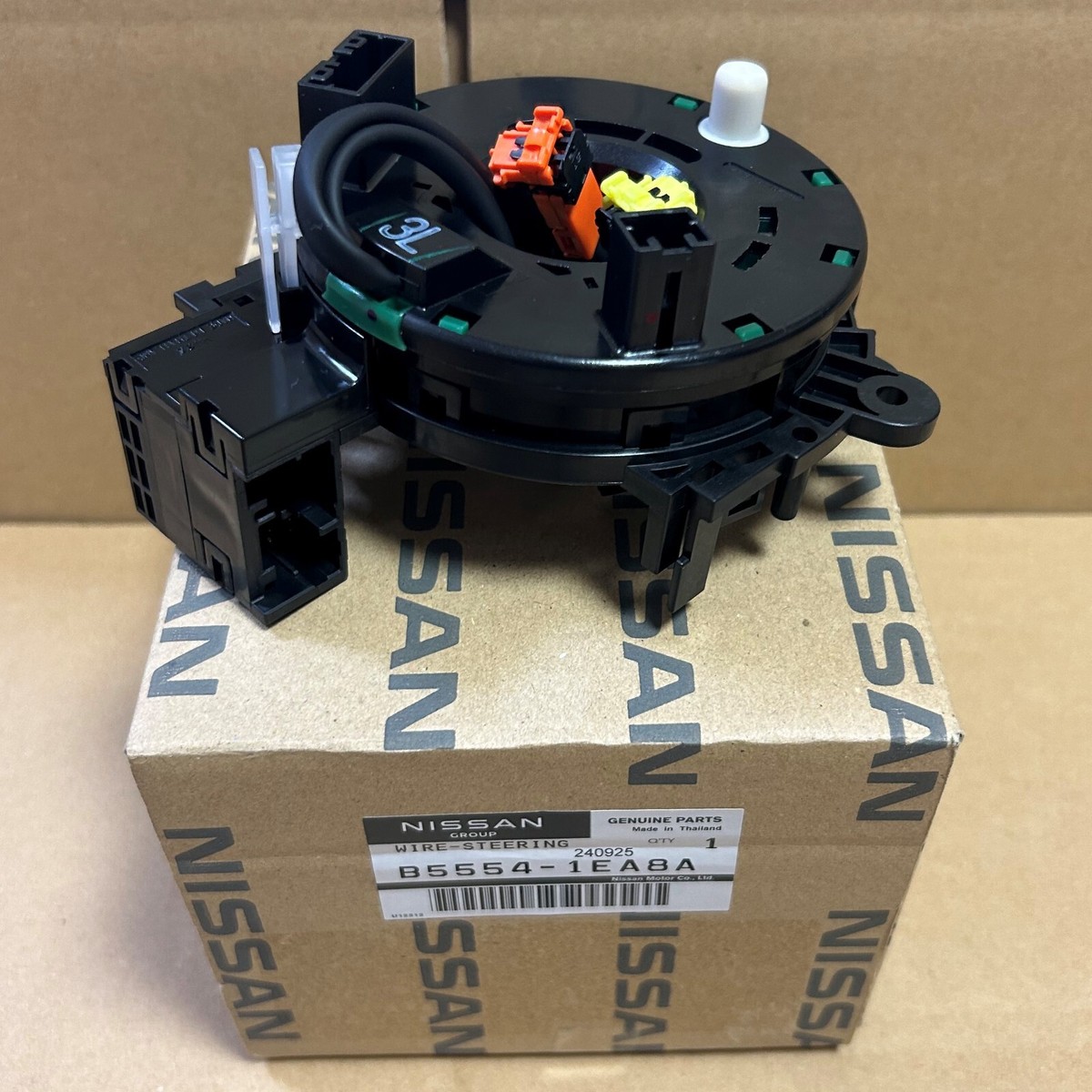 NEW】Nissan Genuine 370Z GT-R Juke Murano Spiral Cable Clock