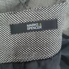 M S Skirt Black White pleated Front Tulip Shape knee length Back zip Lined UK 16