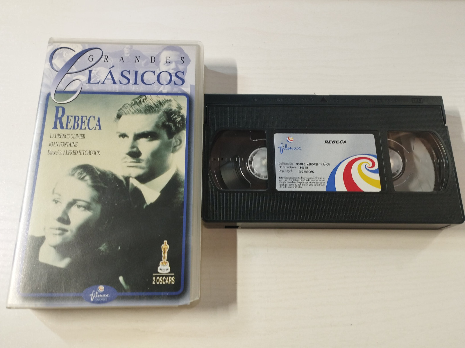 Rebeca Alfred Hitchcock Joan Fontaine Laurence Olivier - VHS Tape Spanish 3T