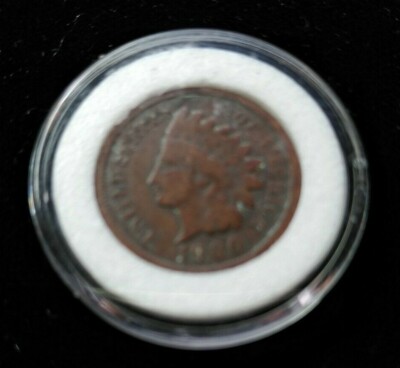 Nice 1900 Liberty Head Small cent Penny In Acrylic Capsule