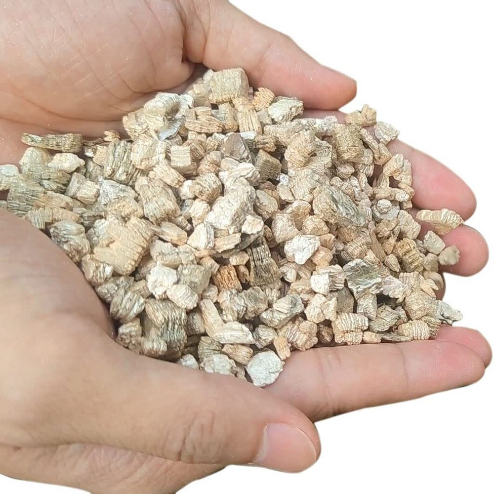 20QT Organic Vermiculite Granules for Plants and Gardening 20QT Organic Vermiculite Granules for Plants and Gardening