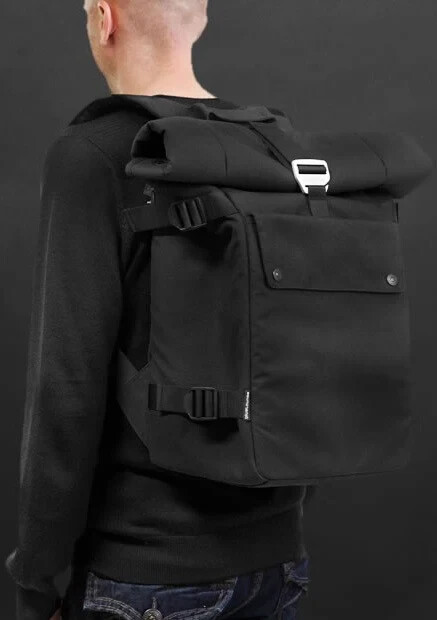 BlueLounge messenger laptop large backpack; black; rare; pre-owned image 2