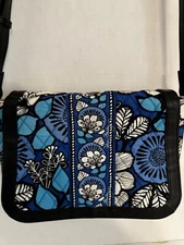 Vera Bradley crosstown crossbody blue bayou Purse  Handbag