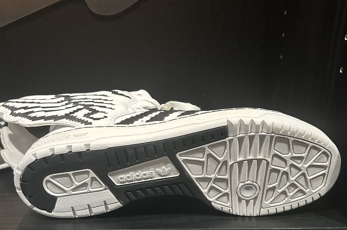 Adidas Jeremy Scott Wings 2.0 Pixel Rare US Size 11.5 | eBay Adidas Jeremy Scott Wings 2.0 Pixel Rare US Size 11.5 | eBay