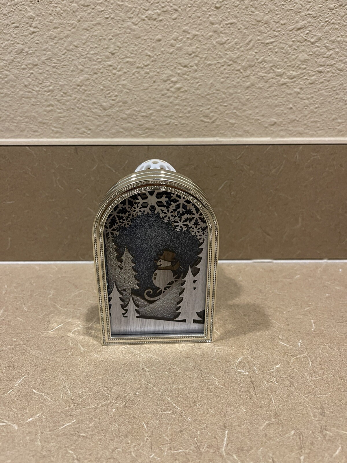 Bath & Body Works Snowman Christmas Wallflower Plug-In Light-Up Terrarium-image