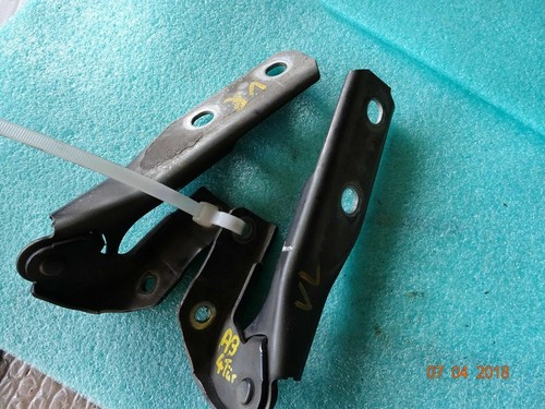 Audi A3 Sportback 2.0 TDI Motorhaubescharniere rechts und links