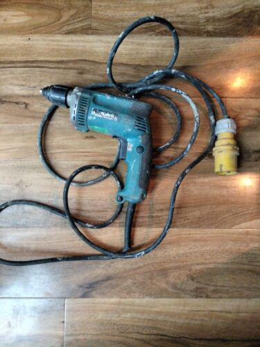 Makita 110v corded dry wall screwgun 6824 - Picture 1 of 3