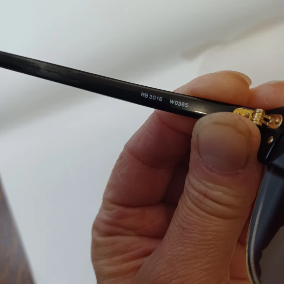 Genuine Ray-Ban RB2132 New Wayfarer Classic Sunglasses - Tortoise/Green [52-18], photo 4 of 5