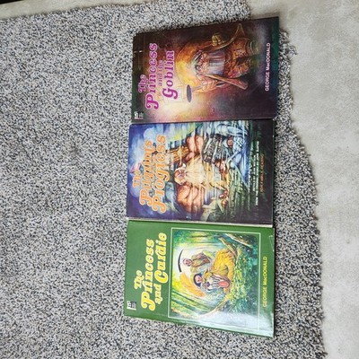 PRINCESS & THE GOBLIN/PRINCESS CURDIE/PILGRIMS PROGRESS 1980~3 BOOK HC SET