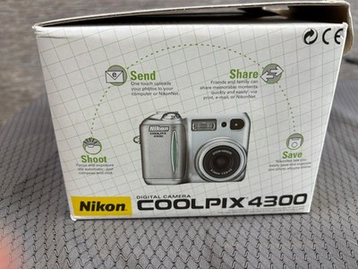 Vintage Nikon Coolpix 4300 Digital Camera 4.0 MP 3x Zoom Silver Box Manual CD