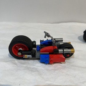 LEGO DC Super Heroes Batman Gotham City Chase With Box And Manual 99% Complete