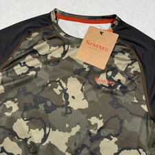 Simms Fishing Mens Challenger Solar Regiment Camo UPF 30 T Shirt Size Medium NEW