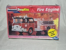 Monogram Snaptite 1/32 Fire Engine Plastic Model Kit 85-1213