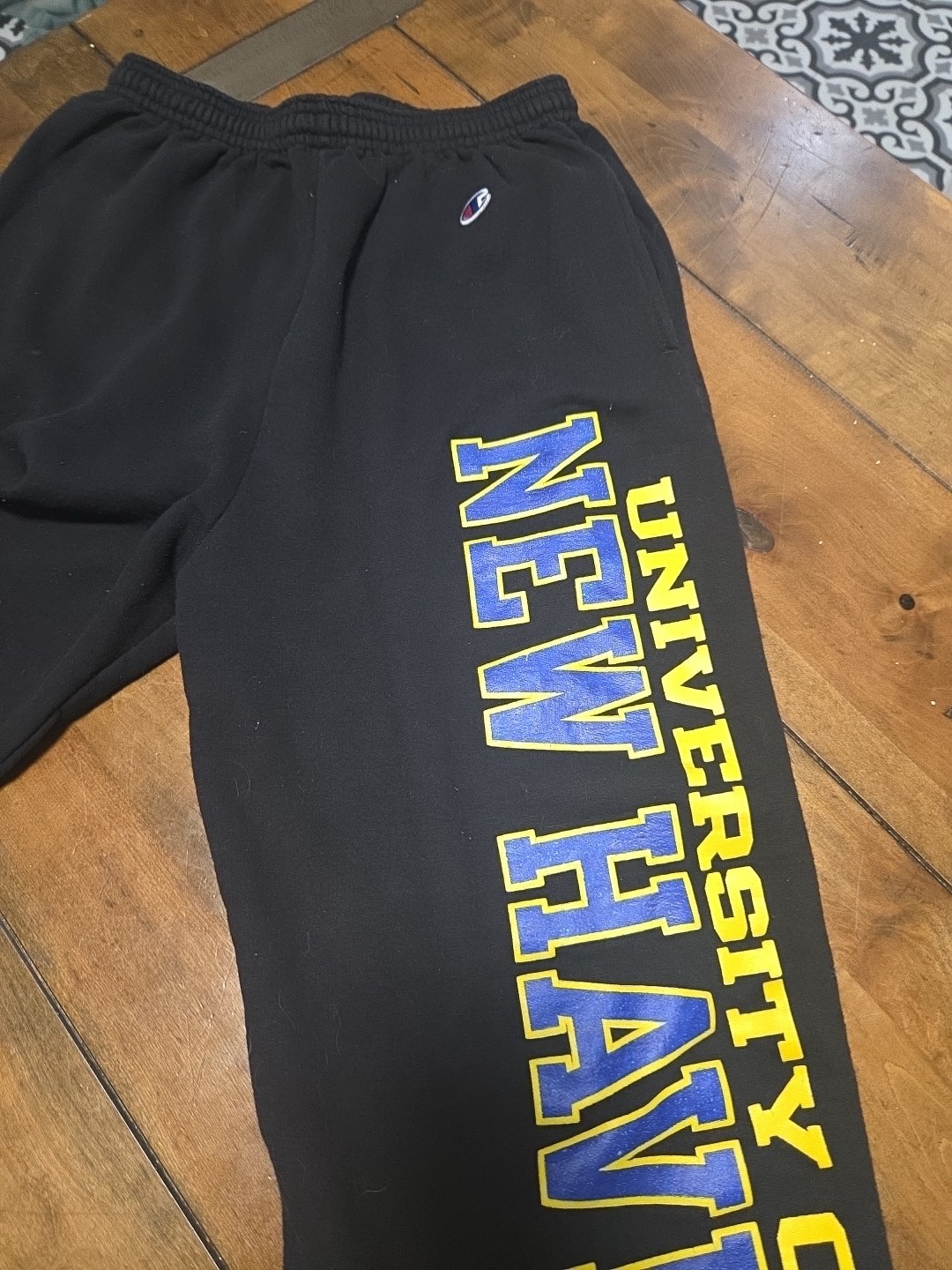 Champion University of New Haven Chargers Sweatpants Black Fleece Pants Size Med image 7