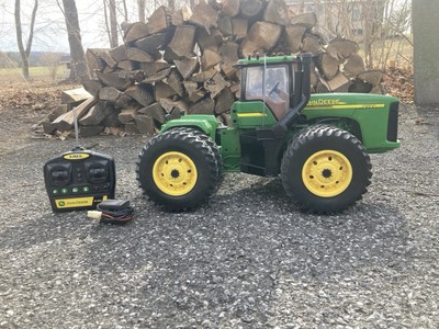 24” ERTL John Deere 9520 Radio Remote Controlled Tractor RC 1:16 Farm Toy 