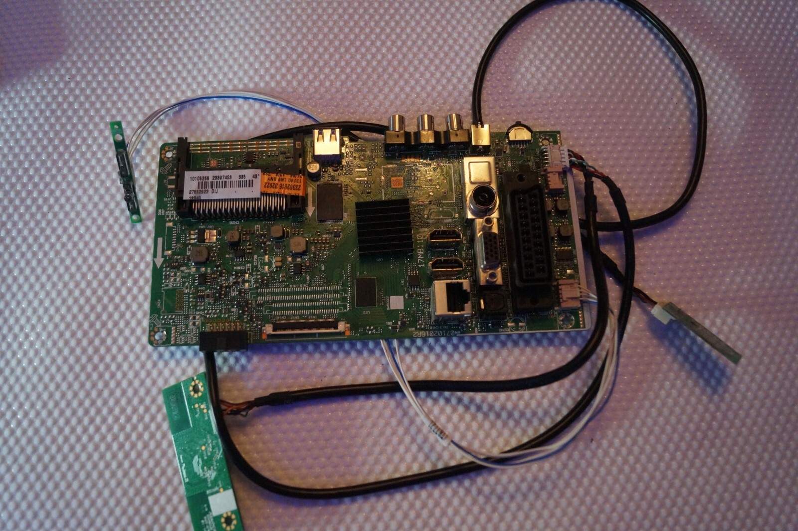 MAIN BOARD 17MB110 23397403 FOR 43"" POLAROID P43D300FP LED TV, VES430UNDA-2D-N12