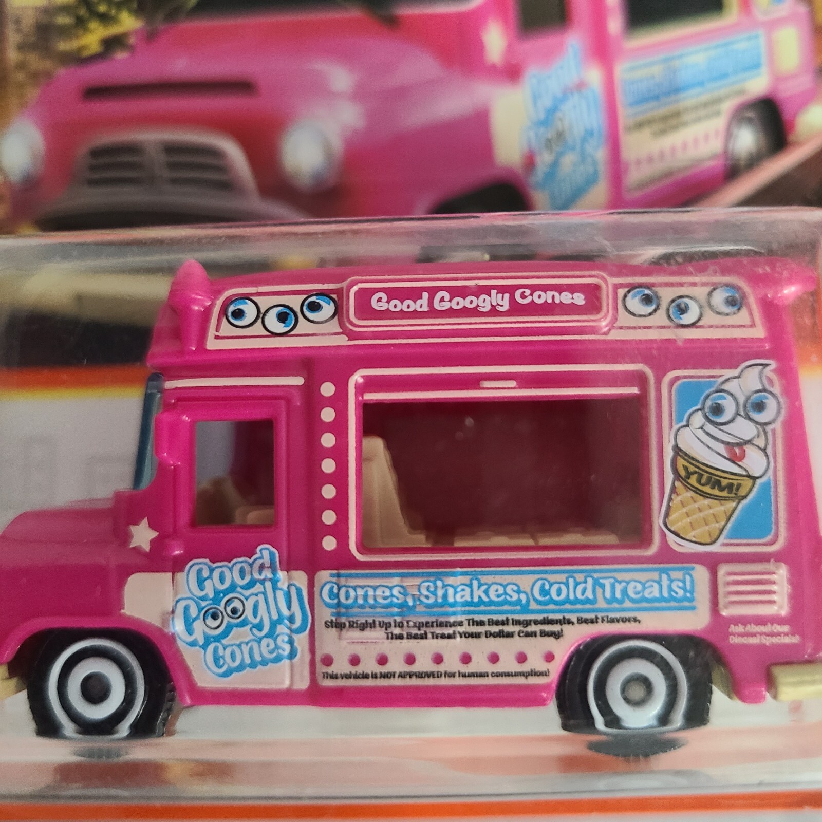 Matchbox Ice Cream King Diecast Truck Van Pink 1/64 Car Good Googly Cones HKW92 thumbnail 2