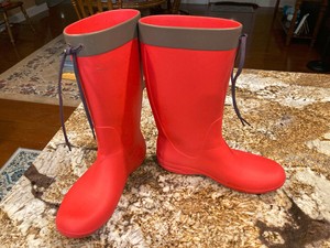 crocs red rain boots