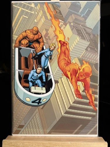 Fantastic Four #1 Comics Virgin Variant Chris Sprouse Cover Check Photos