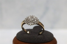 9ct Yellow Gold Diamond Cluster Ring - Size O - UK hallmark