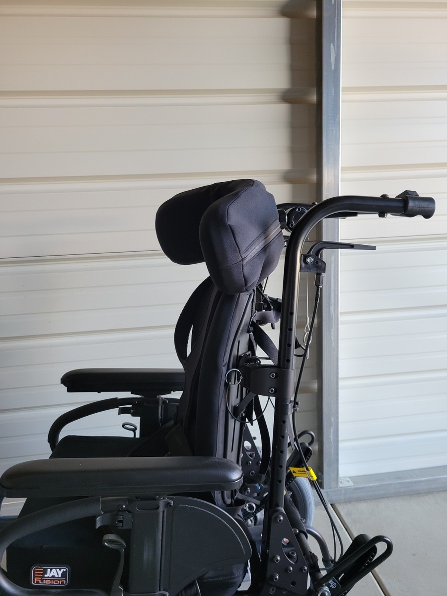 Quickie Iris Zippie Recline Tilt in Space Wheelchair 14