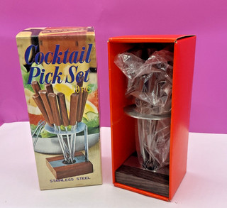 Vintage Cocktail Pick Set ( in Box ) w/ Teak Detail Japan VGVC