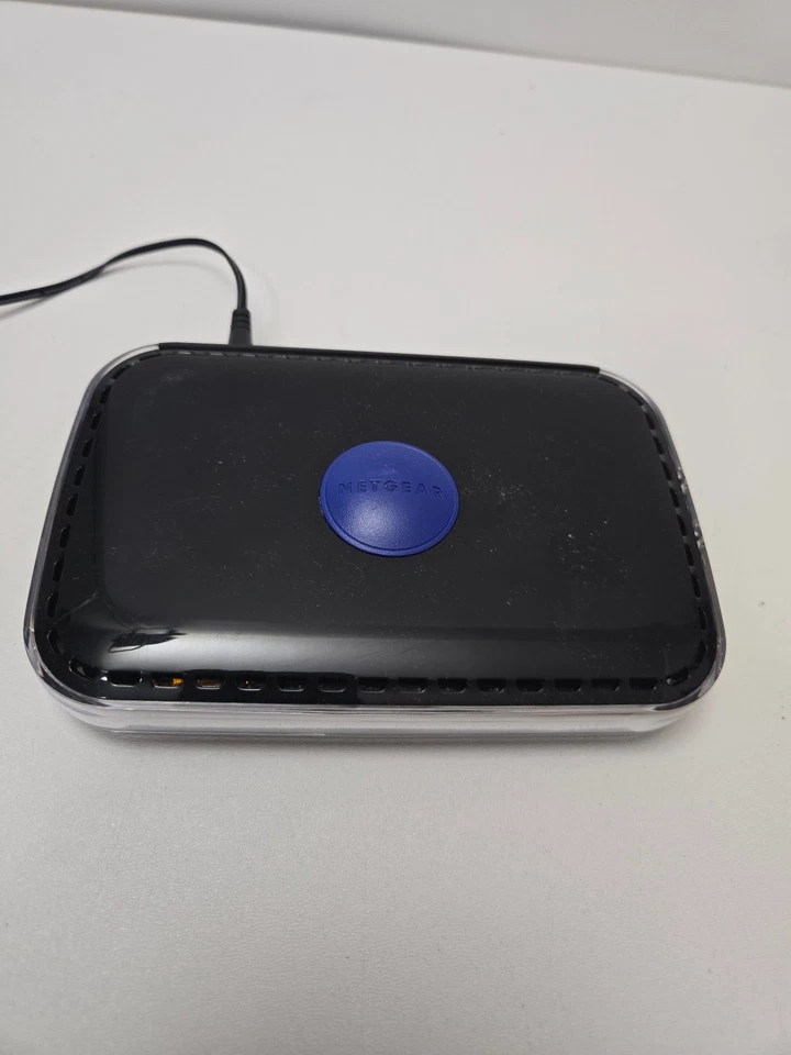 Netgear N600 4-Port Gigabit Wireless N Router N600 - Image 3 of 4