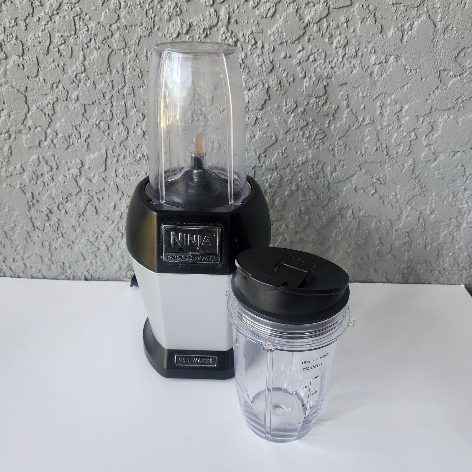 Ninja Professional 900 Watts Personal Blender BL450 Silver Black 18oz Cups