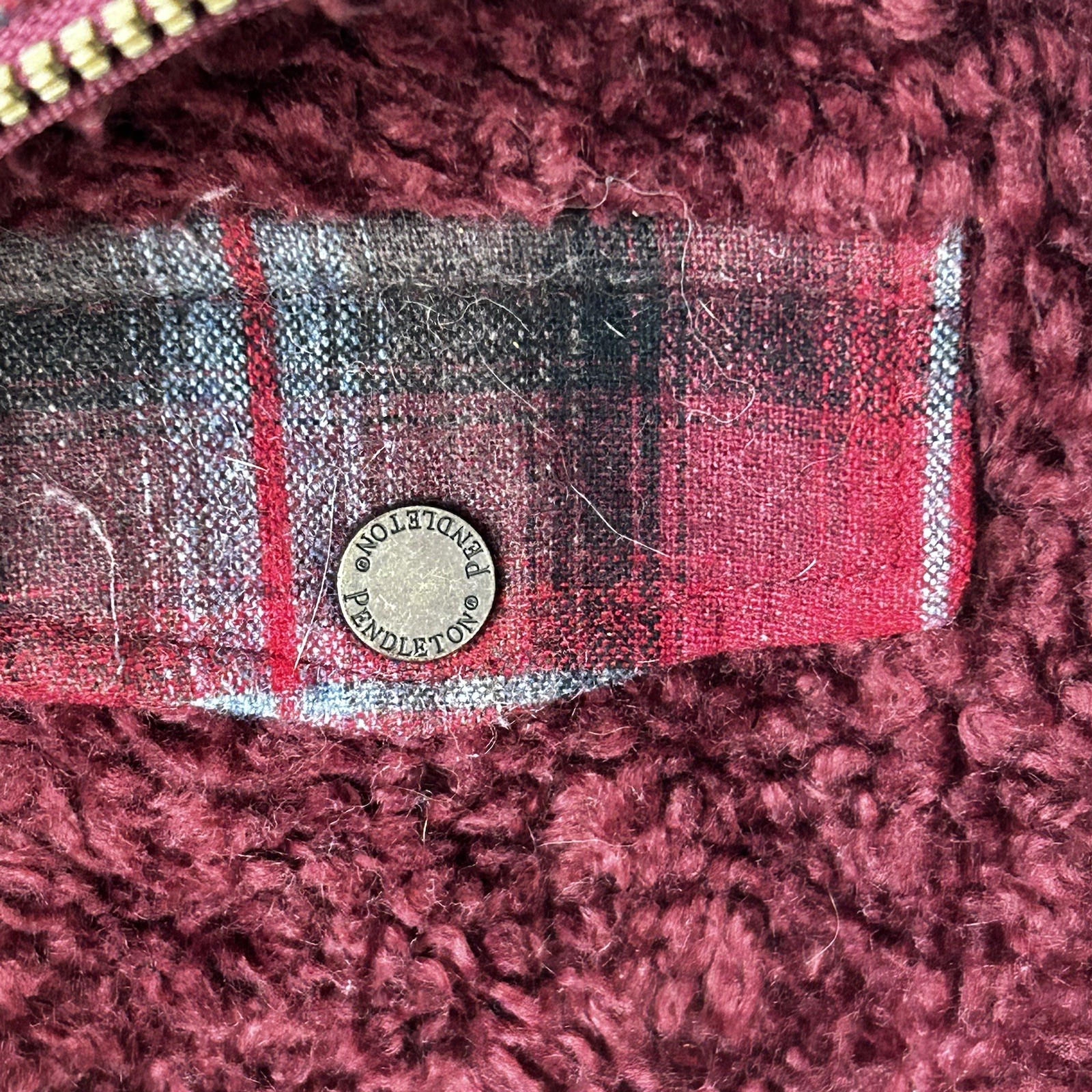 Pendleton Fuzzy Zip Jacket Size Medium Dark Red M… - image 5