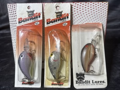 (LOT OF 3) BANDIT 200 SERIES CRANKBAITS - Triple Grip Hooks - NIP