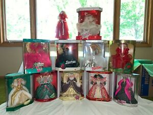 Hallmark 1998 'Holiday Barbie' 6th In The Holiday Barbies Series New In Box 
