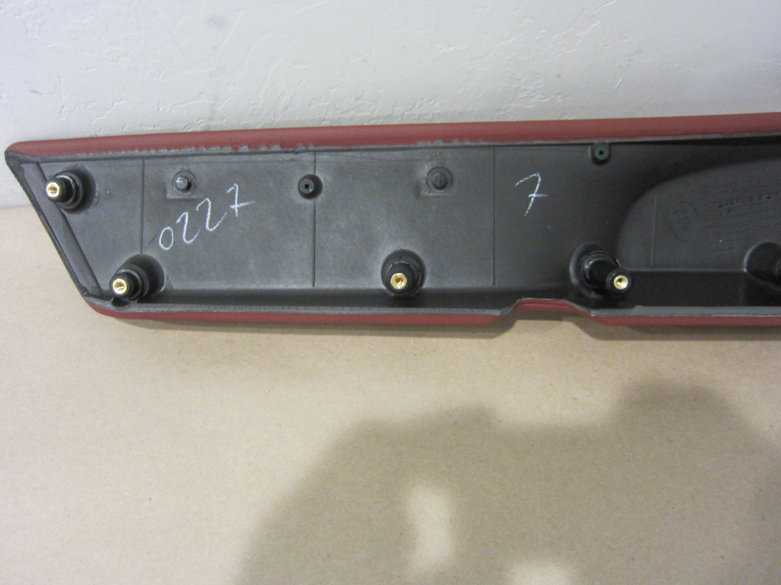 Maserati GranTurismo. LH Door Pocket/Bordeaux. Part#68257207