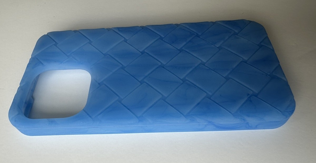 Bottega Veneta Intrecciato iPhone 14 Pro Max Case Blue/Mix Bottega Veneta Intrecciato iPhone 14 Pro Max Case Blue/Mix