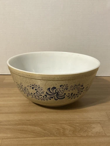 Vintage Pyrex Homestead Brown and Blue Mixing Bowl #403 2.5 Qt No Chips Cracks