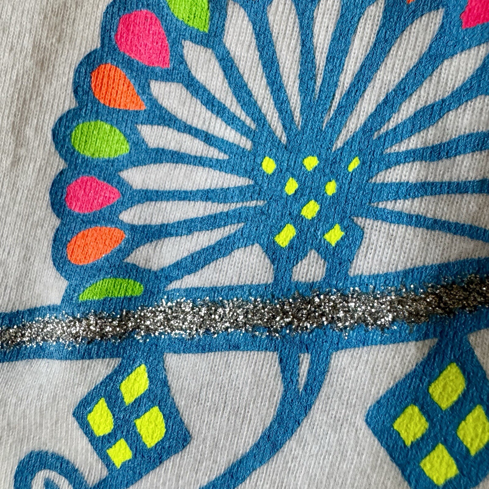 Picture 8 of 24