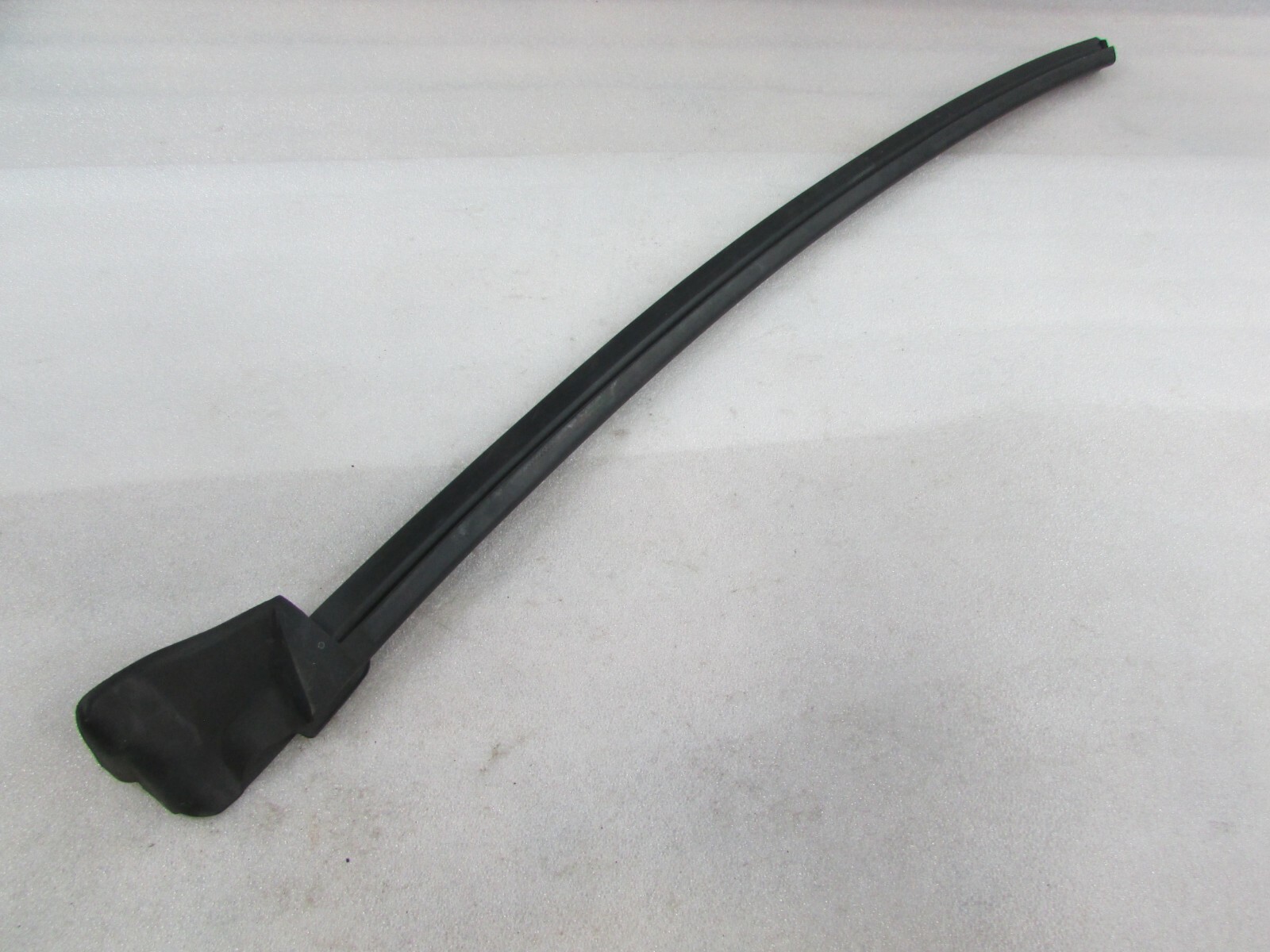 McLaren MP4 12C, RH, Door Inner Glass Scrapper Molding, Used