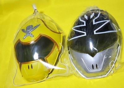 Kaizoku Sentai Gokaiger Yellow & Silver Mask