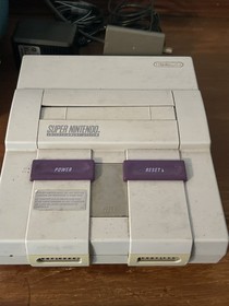 Nintendo SNES Bundle - Yoshi's Island & Super Mario World & Rare Vintage NES Bag