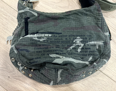 L.A.M.B. Gwen Stefani for Lesportsac 2000s Camo Rasta L.A.M.B. Gwen Stefani for Lesportsac 2000s Camo Rasta