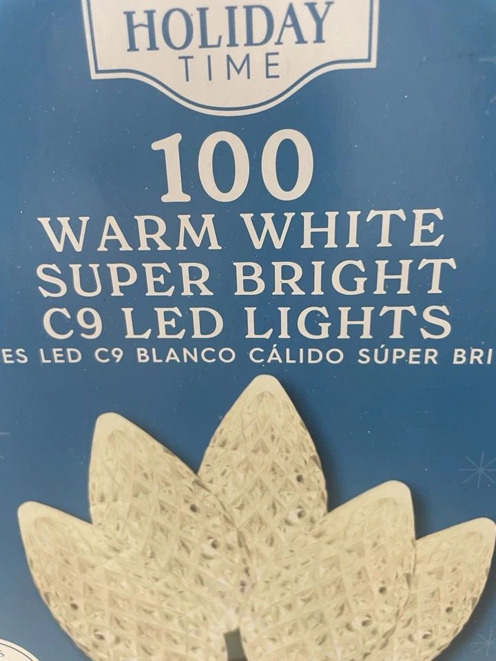 Holiday Time 100 Count White LED Super Bright C9 Christmas Lights Indoor Outdoor - Image 2 of 4