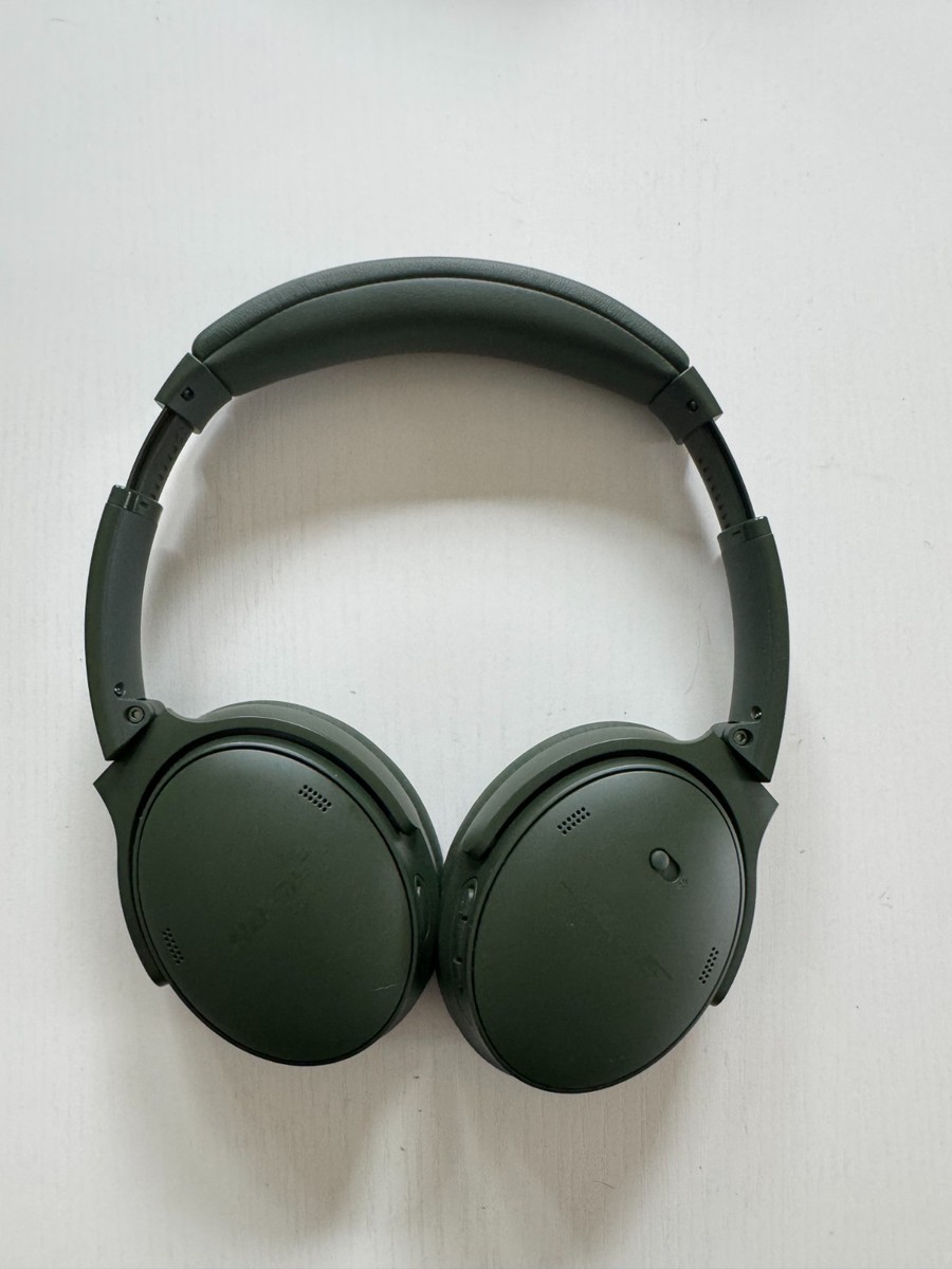 Bose quiet comfort headphonesグリーン ハードケース 【公式通販】