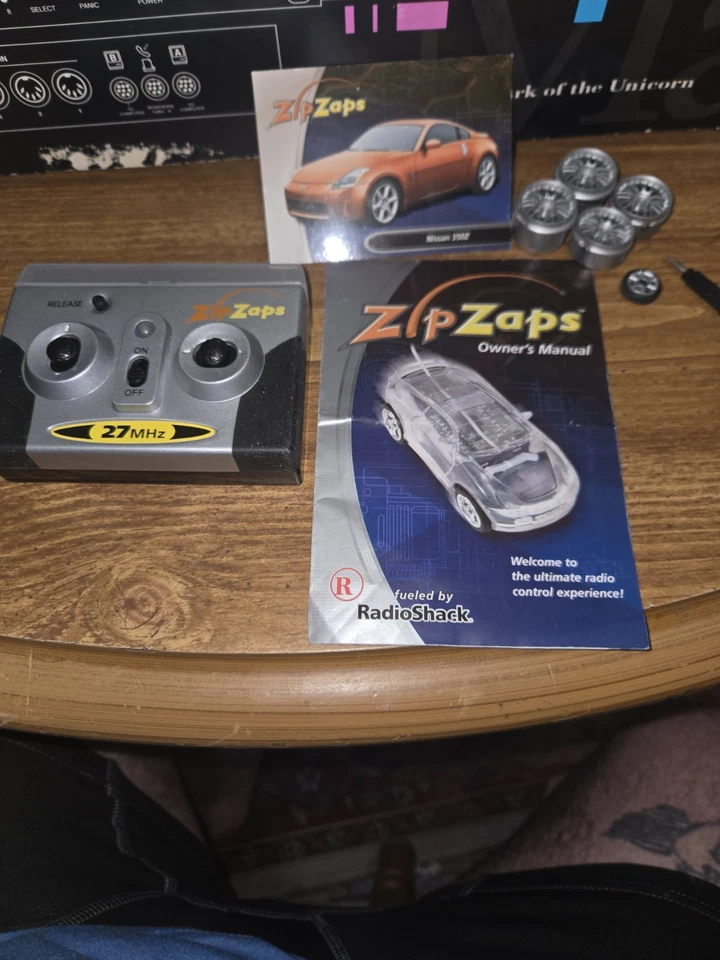 Zip Zaps Micro RC 27MHz Radio Shack control 60-7012 Working + More! - Image 2 of 4