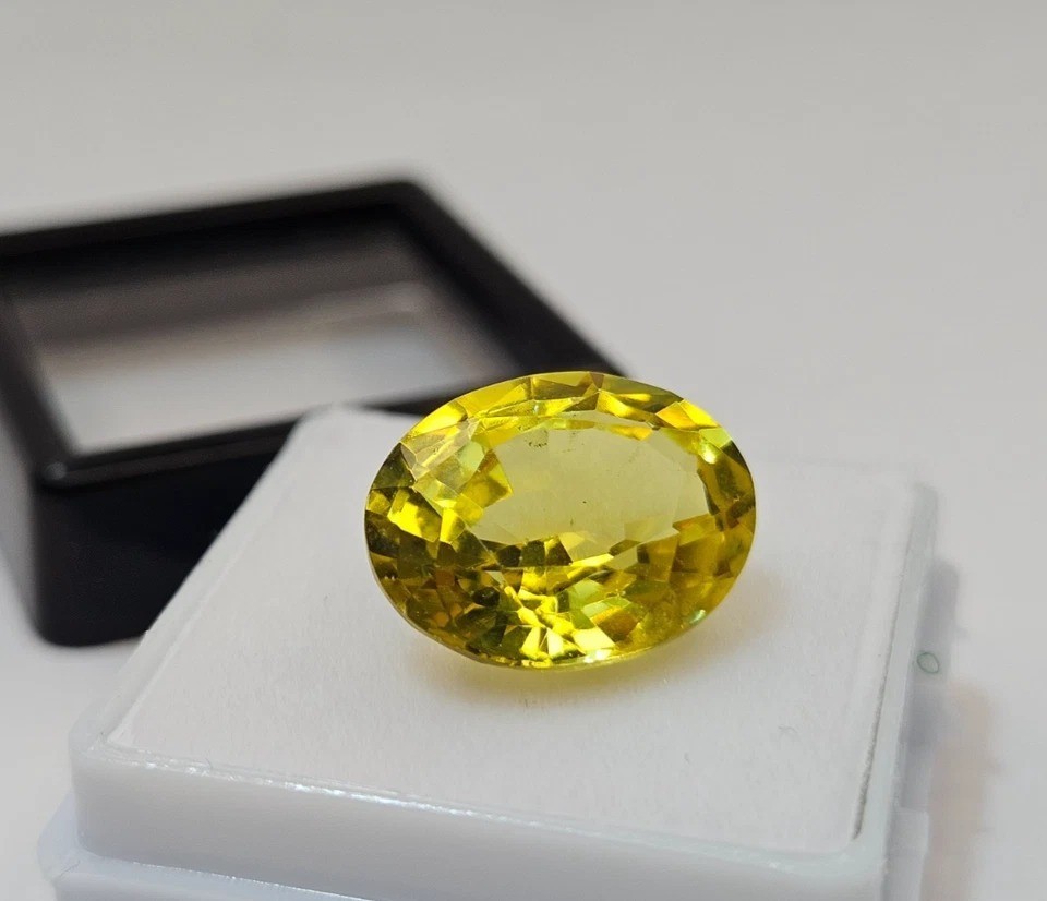 Stunning Yellow Sapphire Oval Cut 11-12 Ct EGL Certified Loose Gemstone